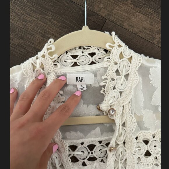 Rahi Ana Blouse - Picture 3 of 3